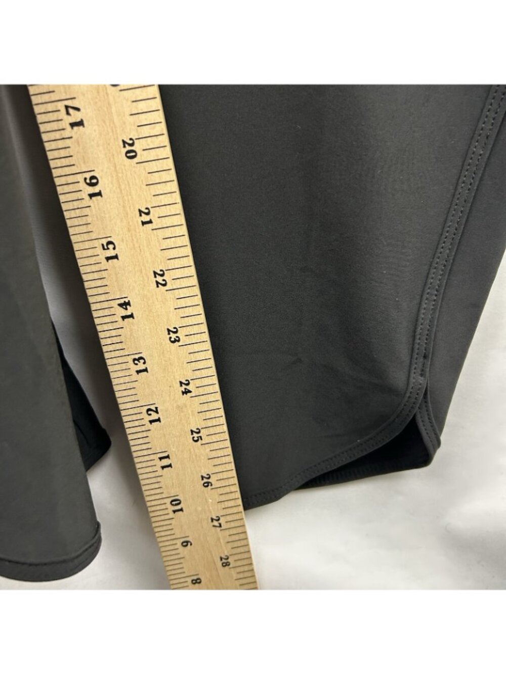 Patagonia Fleetwith Romper Jumpsuit Women’s XL Black Sleeveless Pockets Hiking - Picture 9 of 16
